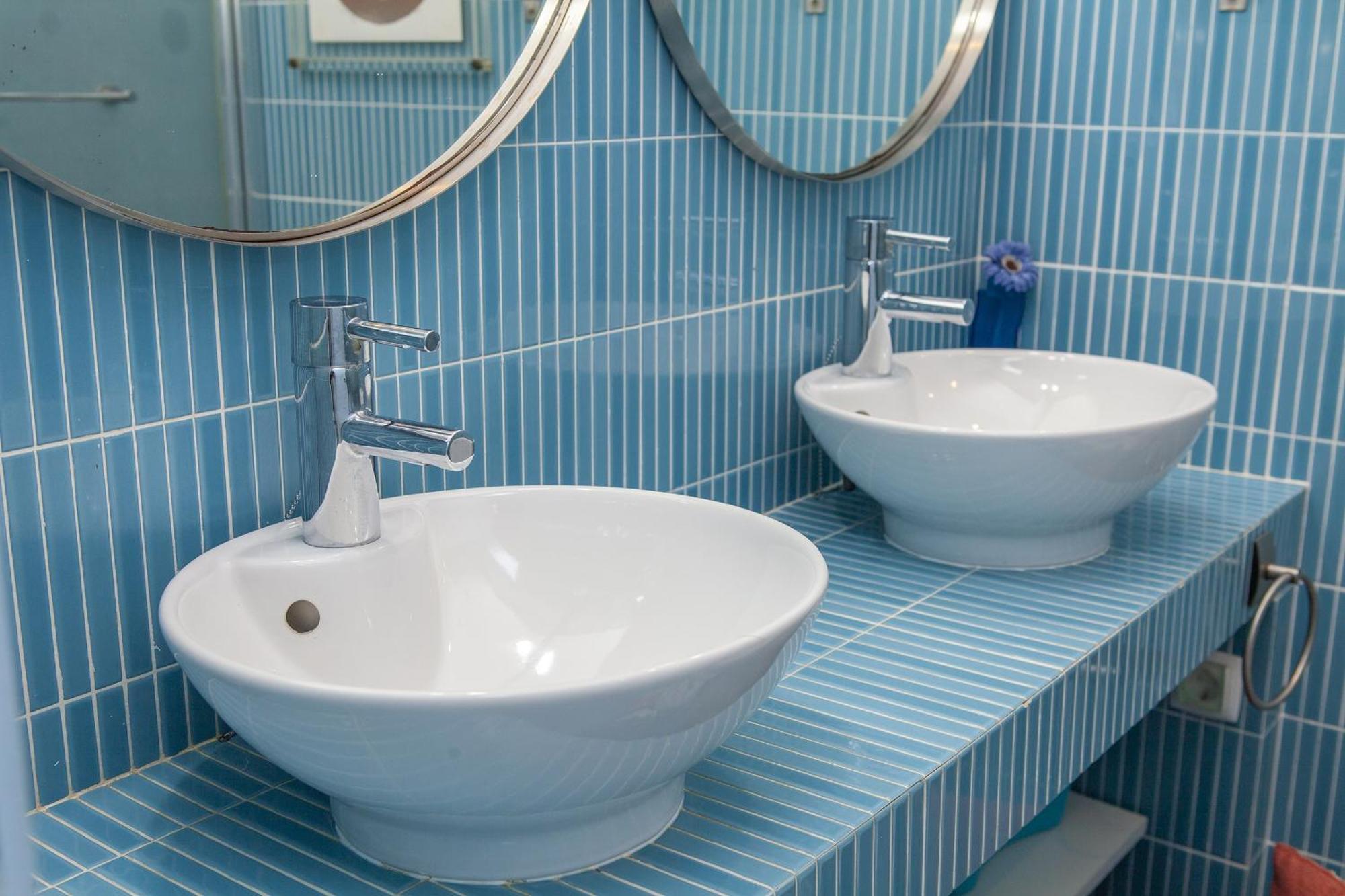 C22 - Beco Do Poco Beach Townhouse In Senhora da Luz מראה חיצוני תמונה